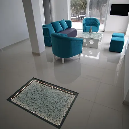 Lea Villa